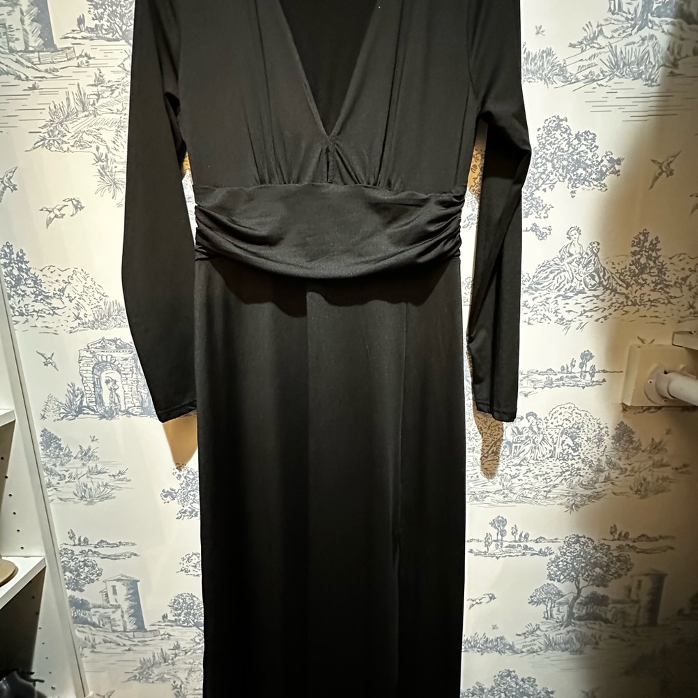 Elegant Black Long Sleeve Dress